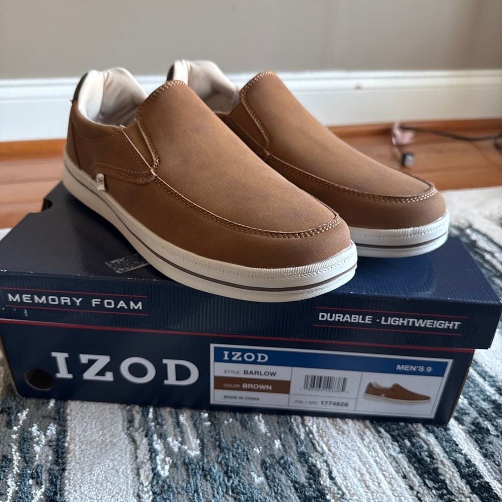 Izod Barlow Men's Size 9 Slip On Shoe